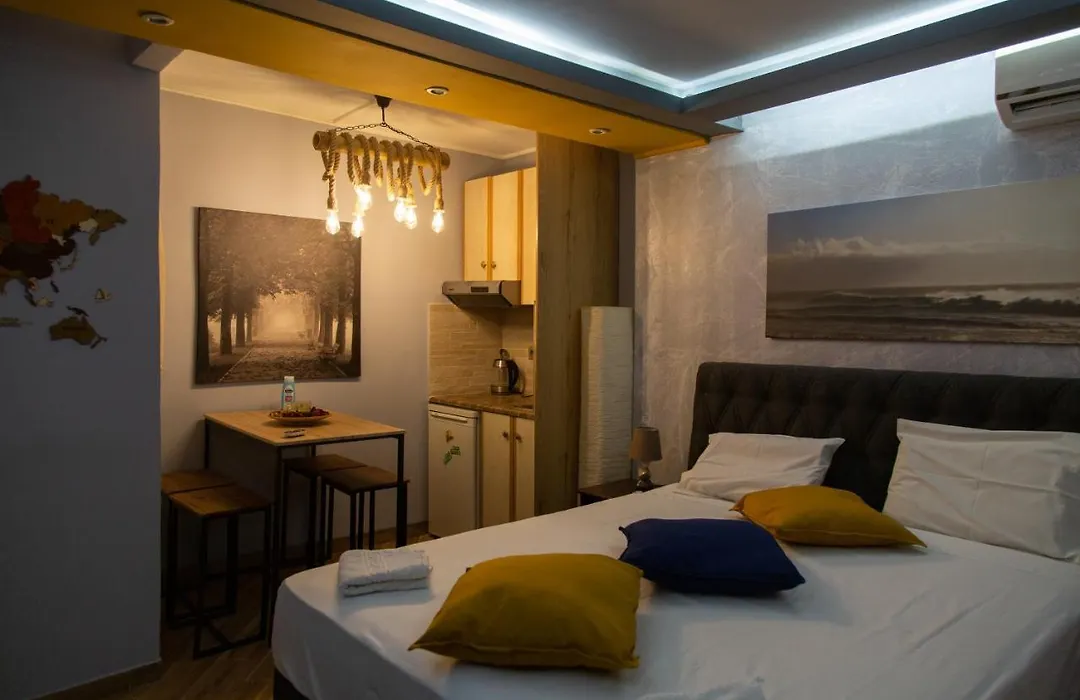 Studio Acropolis-1